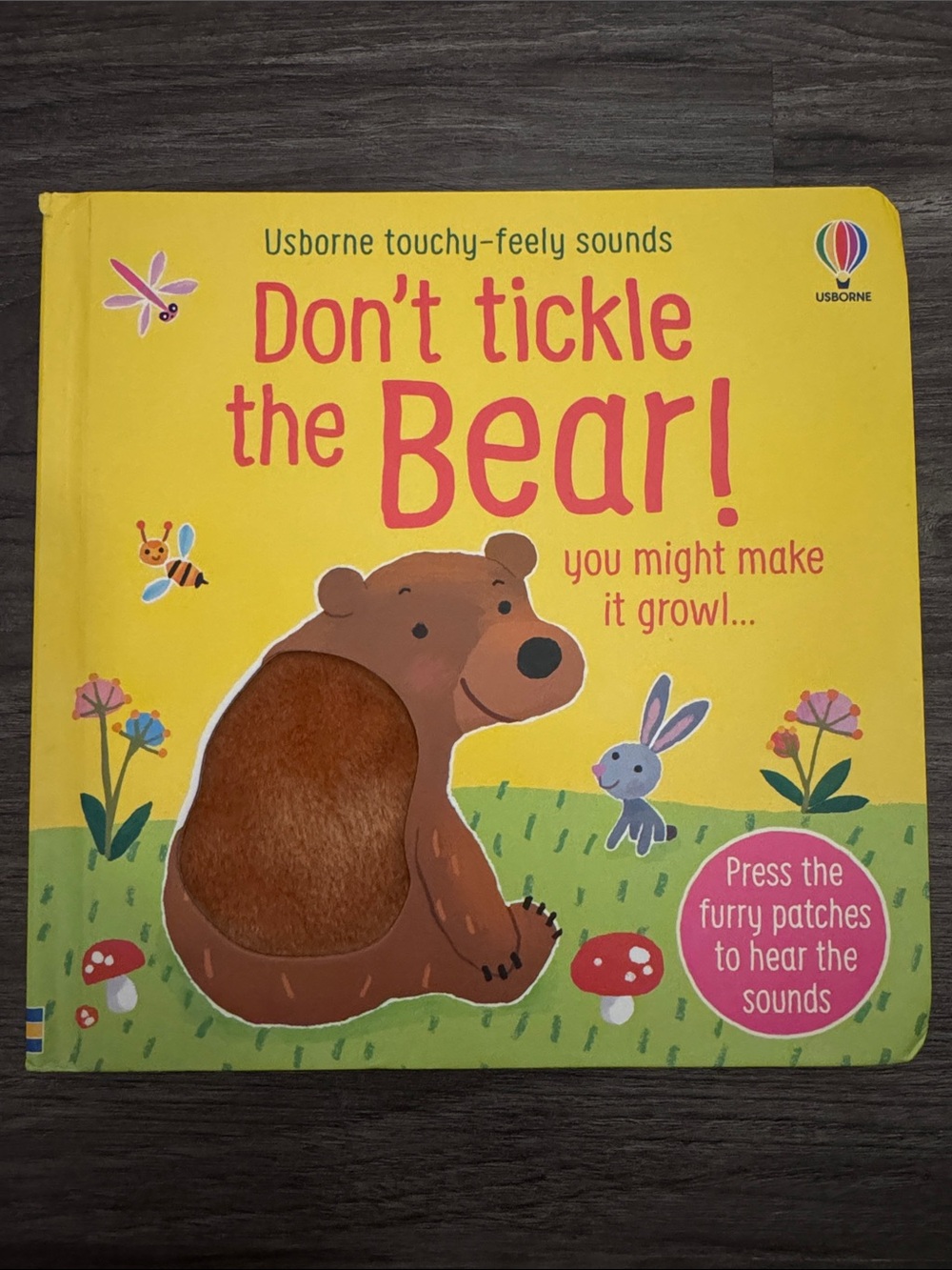 📖 3/$10 kids books Don't Tickle the Bear! Touch-and-Feely sounds